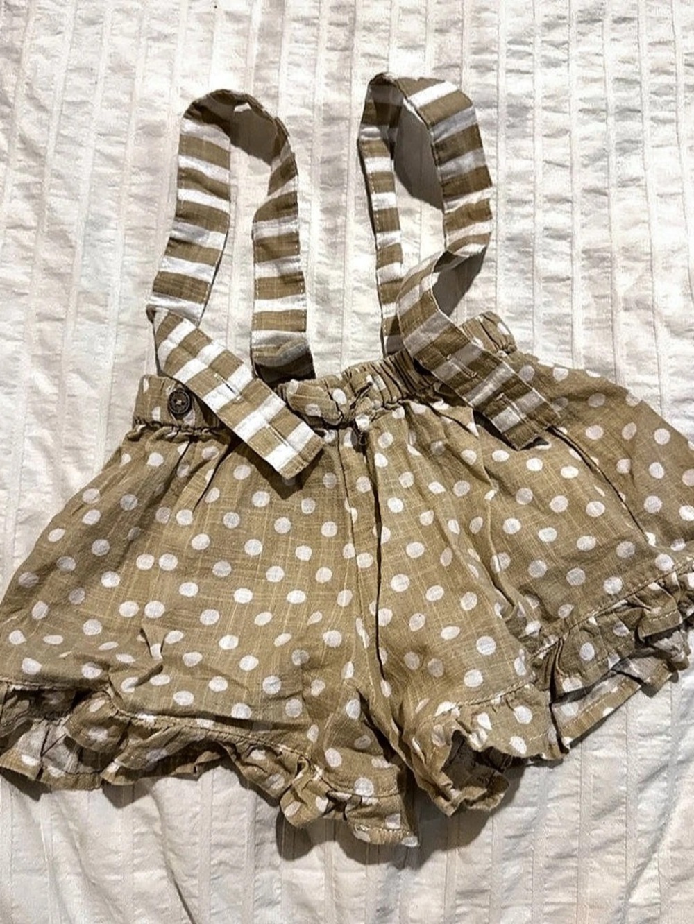 Y-Crew Polka Dot Ruffle Shorts Brown & White